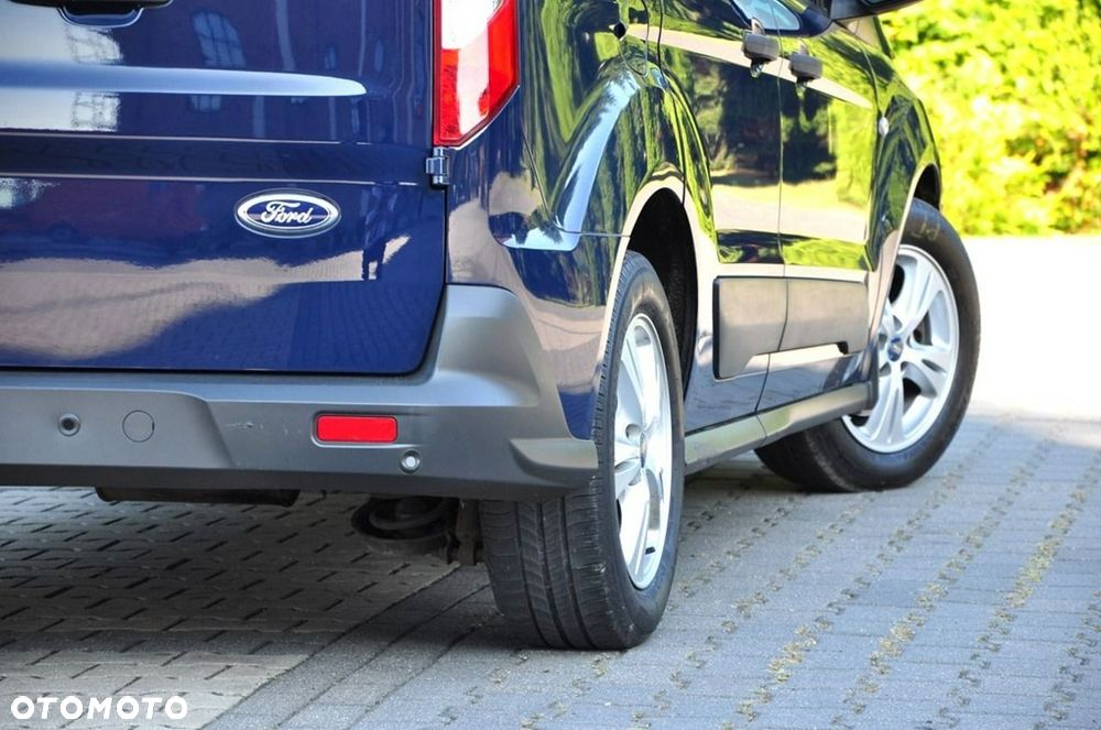 Ford Transit Connect - 17