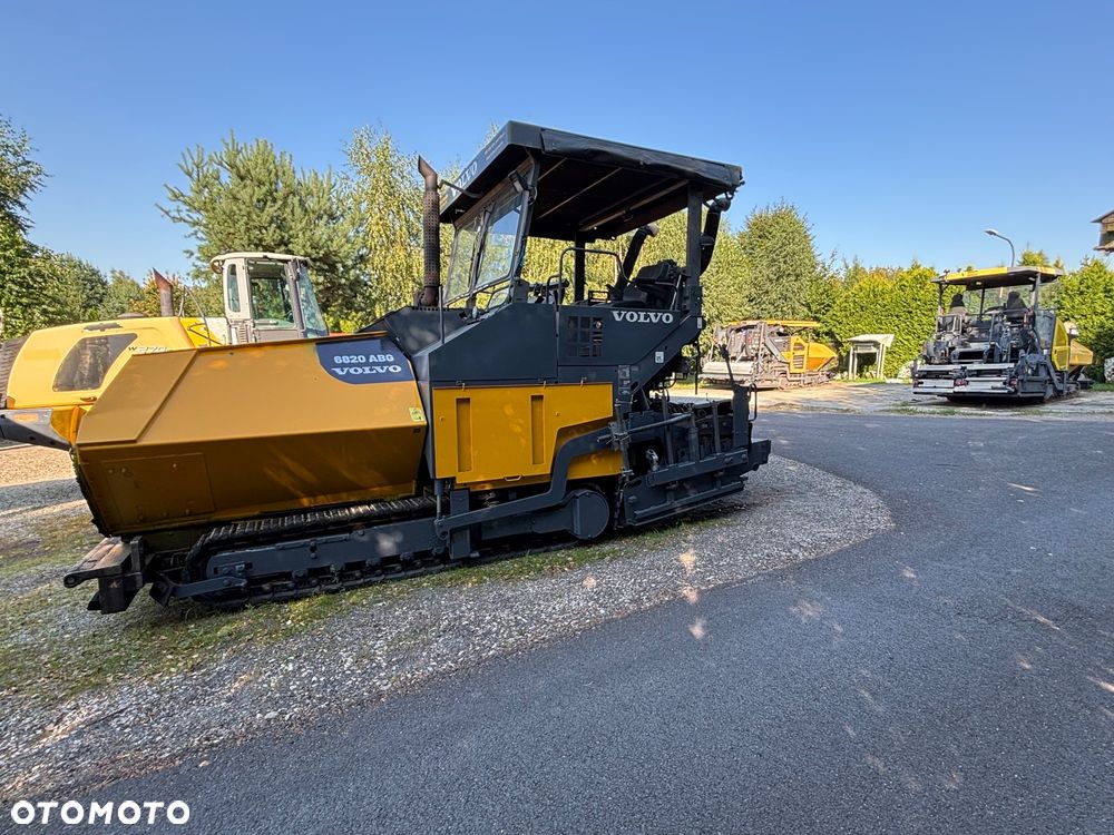 Volvo ABG 6820 VOLVO Rozściełacz Asfaltu na gąsienicach 2011rok układarka 2,5-5m elektryczne grzanie Niwelacja, stan bdb import - 3