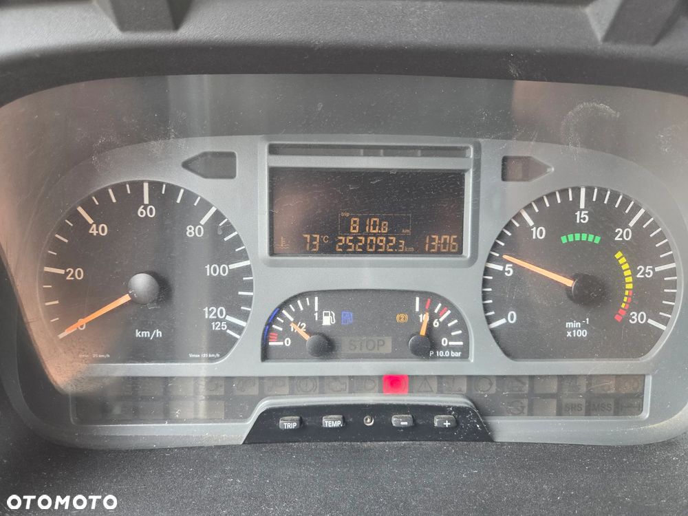 Mercedes-Benz AXOR 1826L // 9 BIEGÓW // KLIMA HAK // HDS HIAB ŻURAW DŹWIG // TYŁ PODUSZKI // EURO 4 - 27