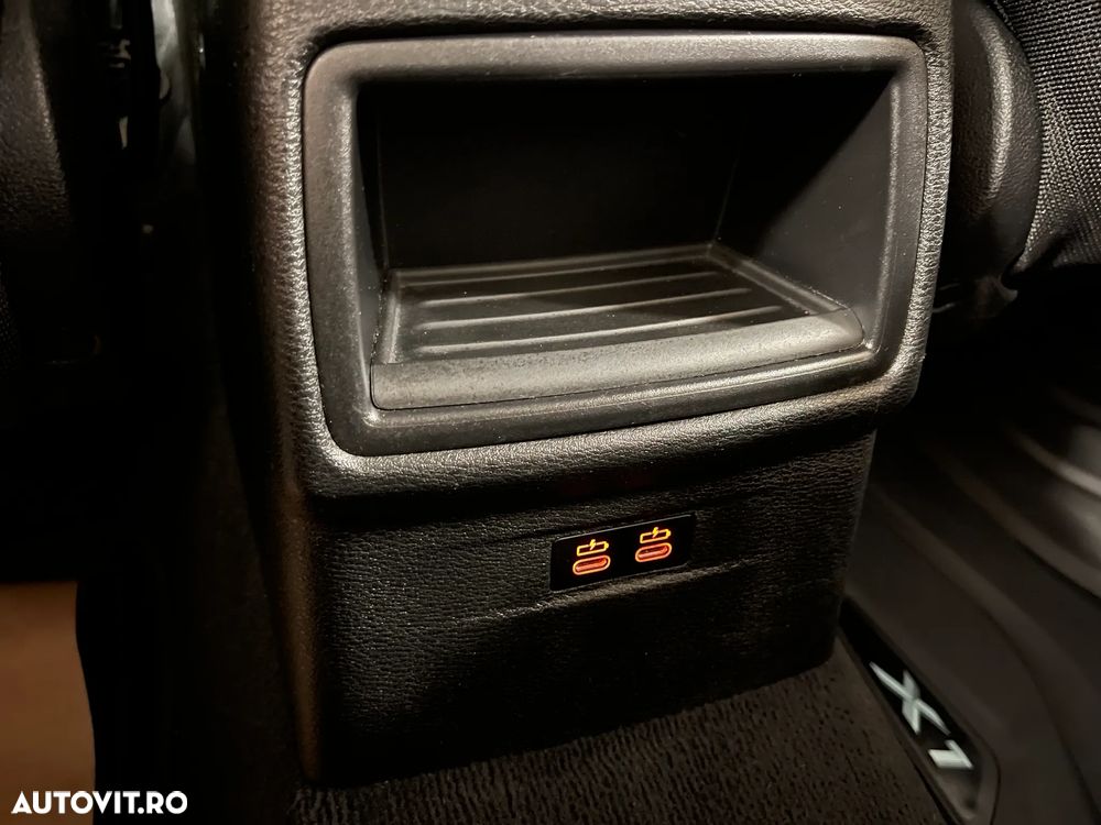 BMW X1 sDrive18d AT - 28