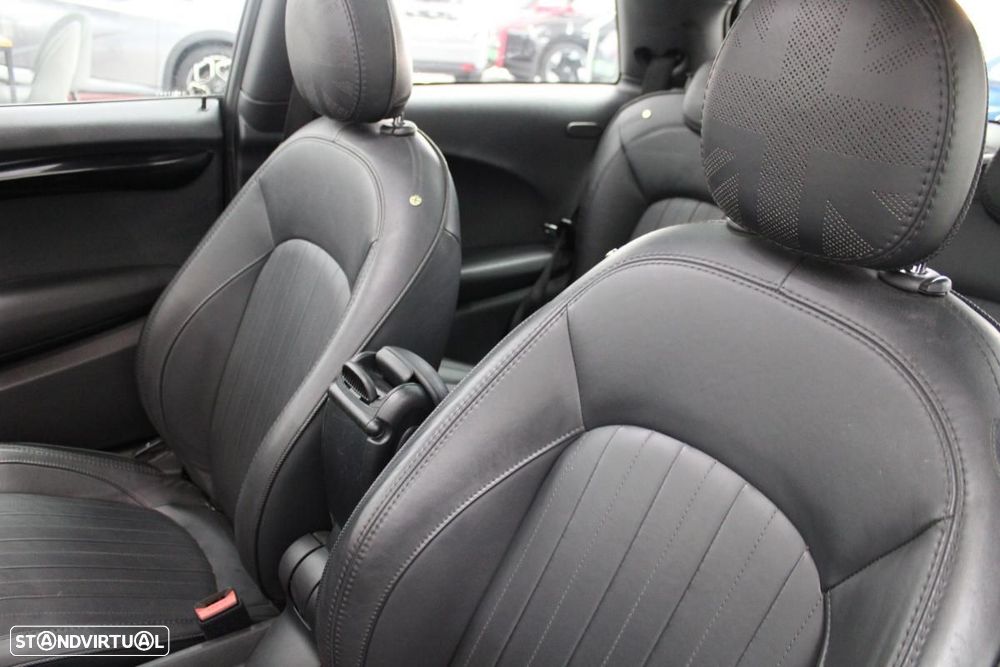 MINI 3 Portas Cooper SE Yours - 13