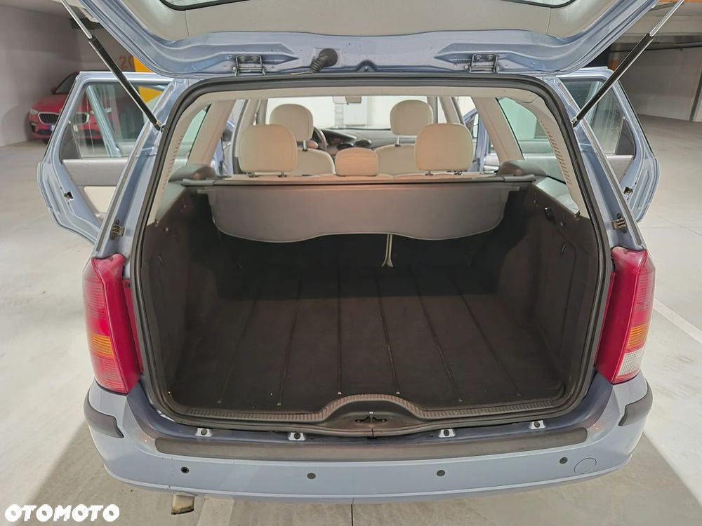 Ford Focus 1.8 TDCi FX Silver - 6