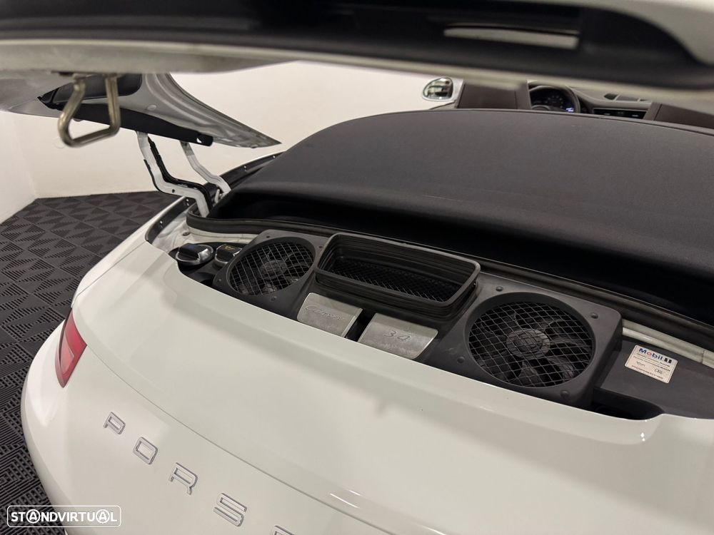 Porsche 911 (991) Carrera 2 - 56