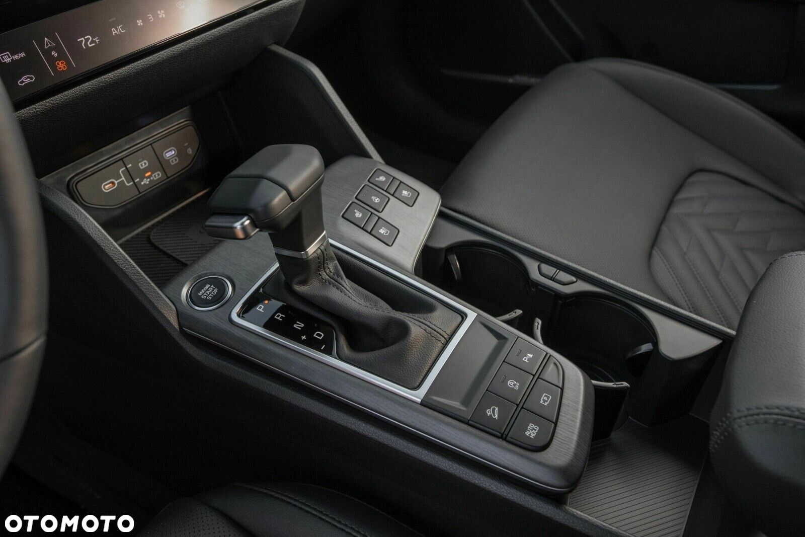 Kia Sportage - 12