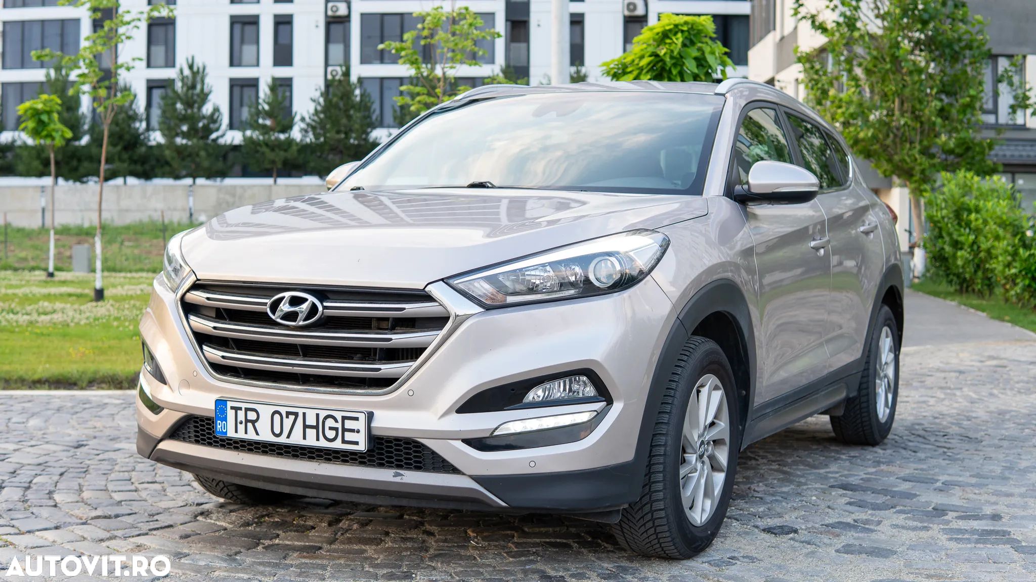 Hyundai Tucson blue 1.7 CRDi 2WD Advantage - 1