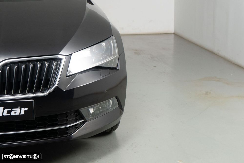 Skoda Superb Break 2.0 TDI Style DSG - 20