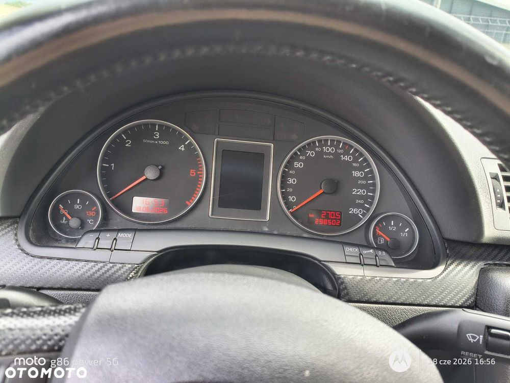 Audi A4 Limousine - 7