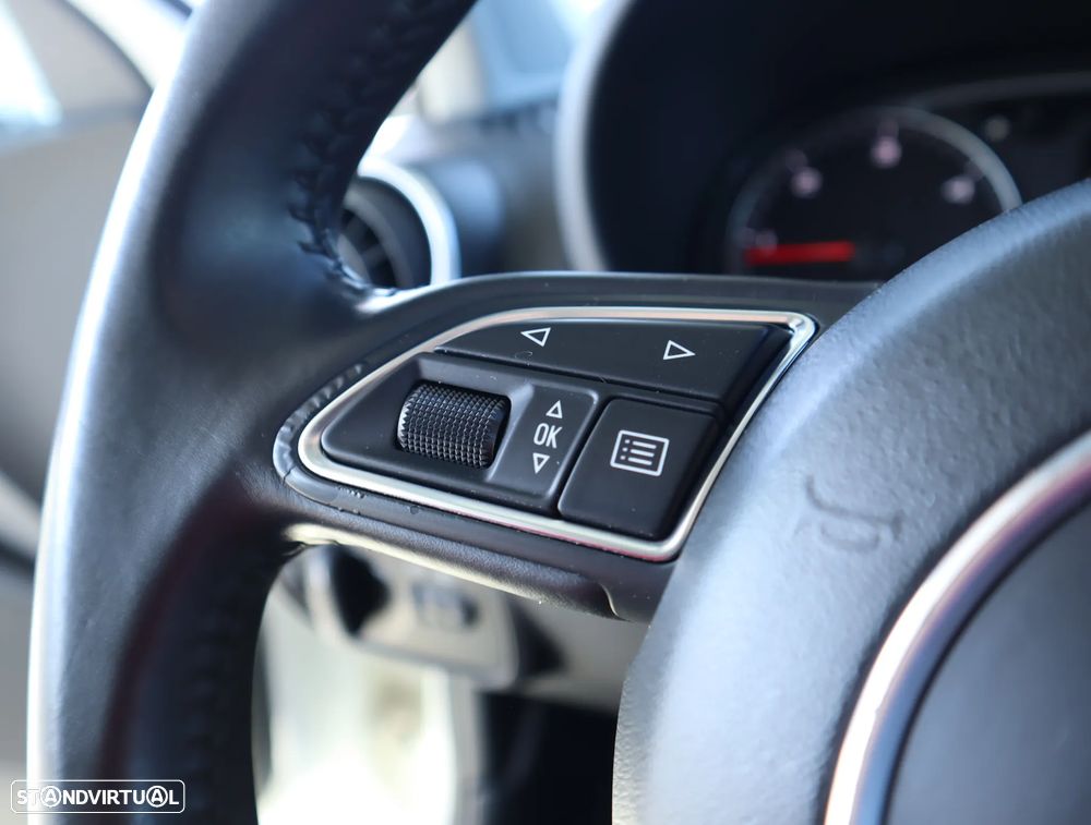 Audi A1 Sportback 1.6 TDI Advance - 30