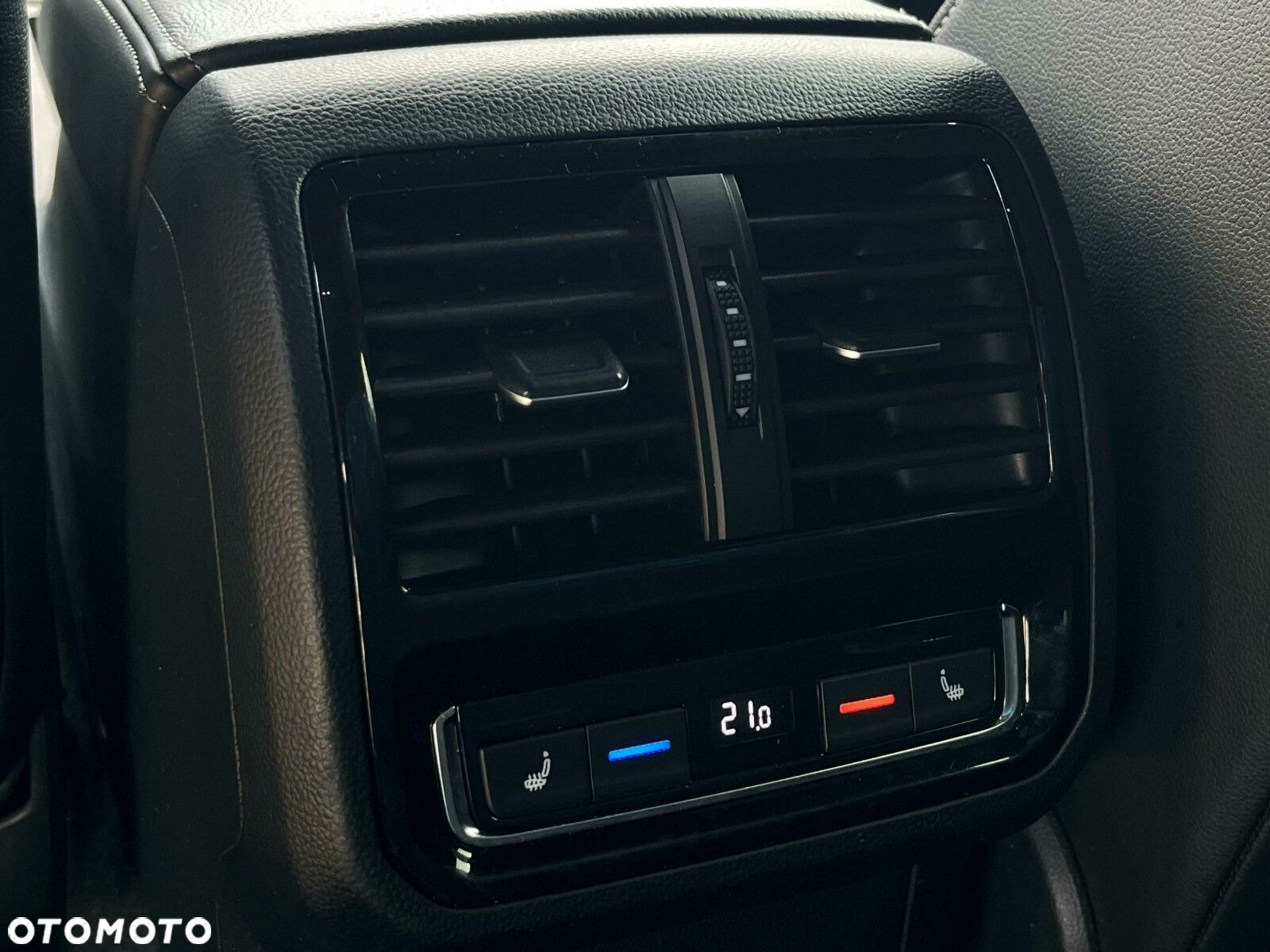 Volkswagen Arteon 2.0 TSI R-Line DSG - 15