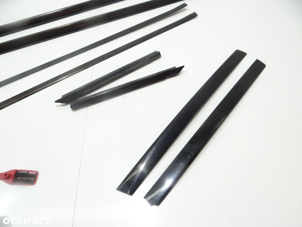 LISTWY DRZWI SHADOW LINE BMW E92 - 7