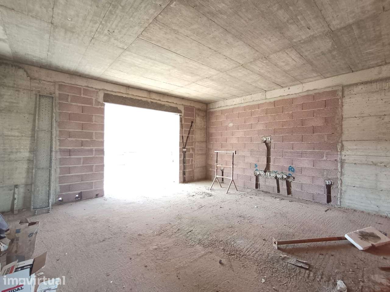 Apartamento T1 em Quarteira – Viva a poucos minutos do mar - Grande imagem: 2/20
