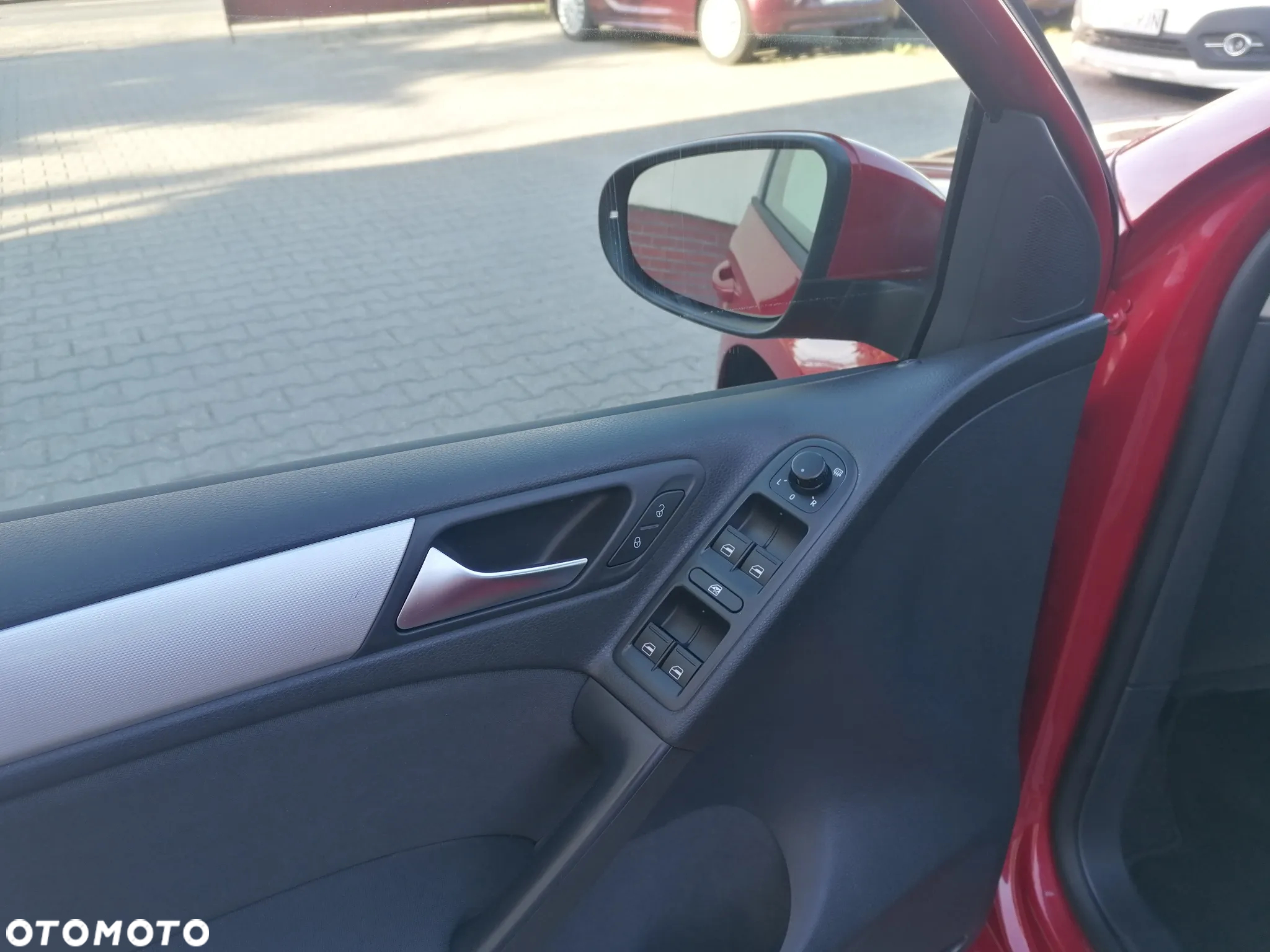 Volkswagen Golf 1.2 TSI Team - 12