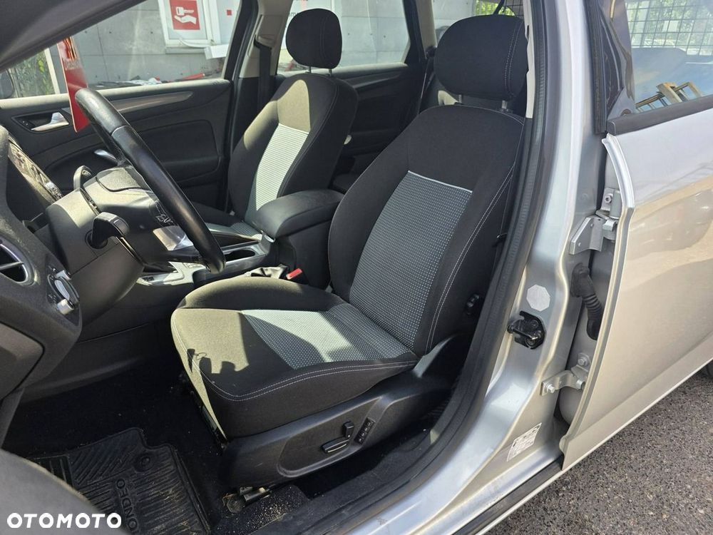 Ford Mondeo 2.0 TDCi Ambiente - 6