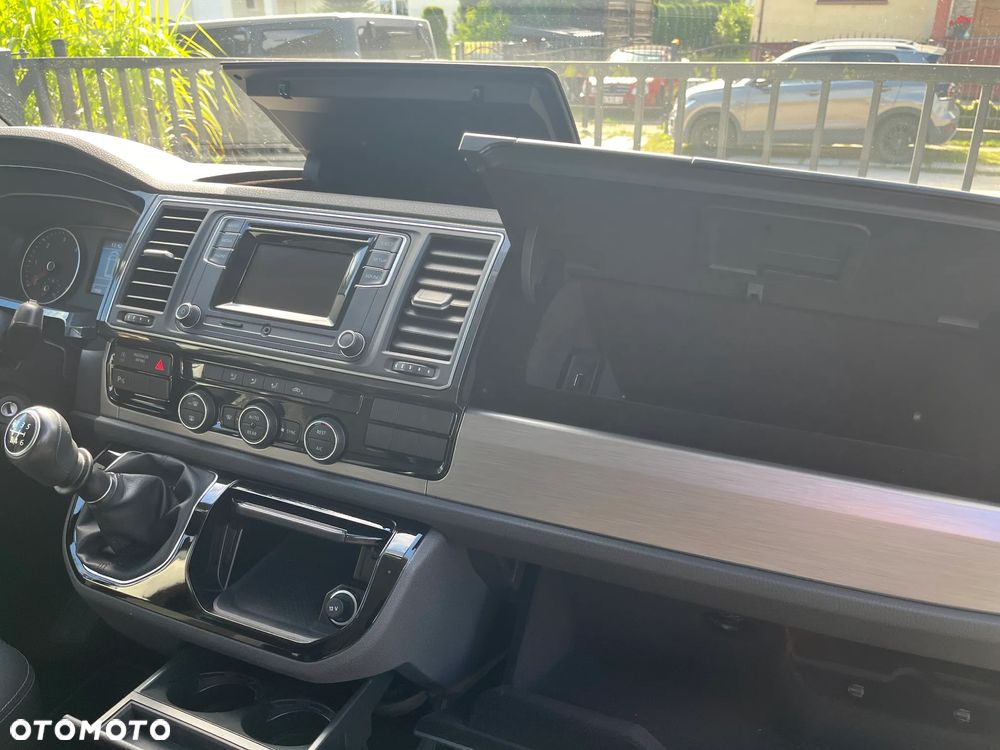 Volkswagen Multivan 2.0 TDI L2 Comfortline - 17