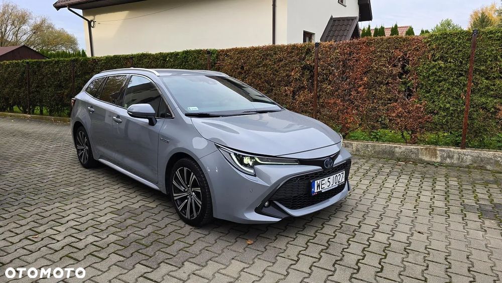 Toyota Corolla 1.8 Hybrid Selection - 16
