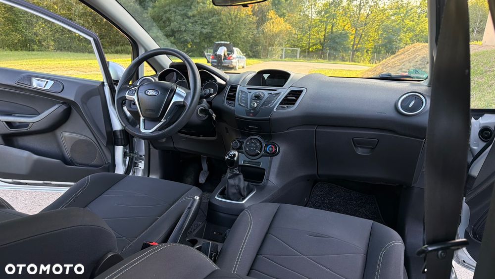 Ford Fiesta - 18