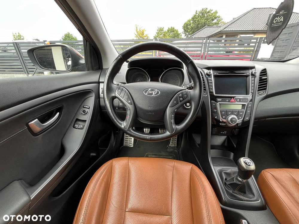 Hyundai i30 1.6 CRDi Premium - 21