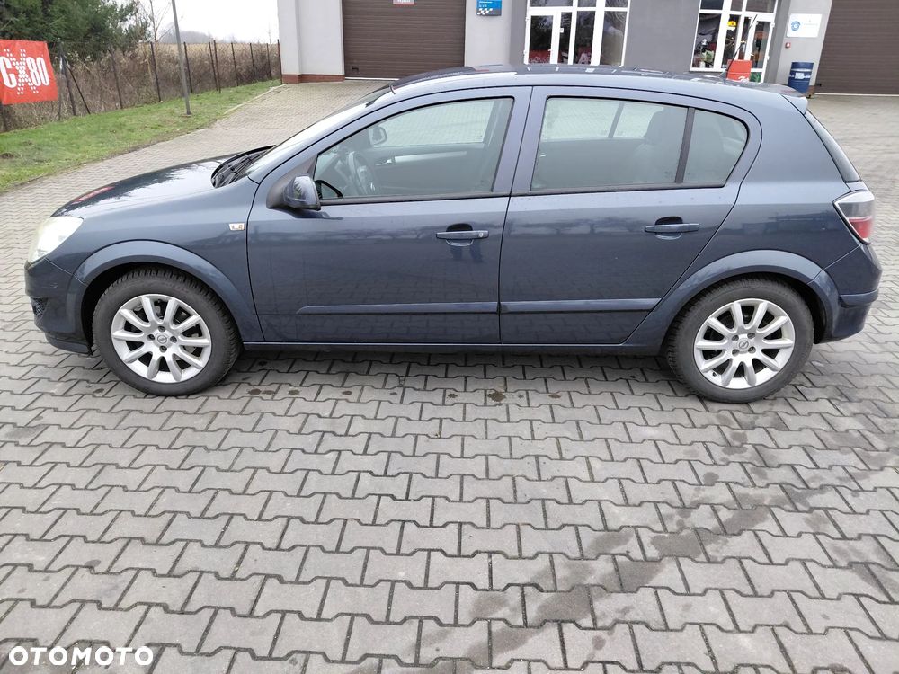 Opel Astra 1.6 - 8