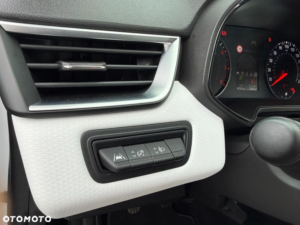 Renault Clio 1.0 TCe Equilibre - 9