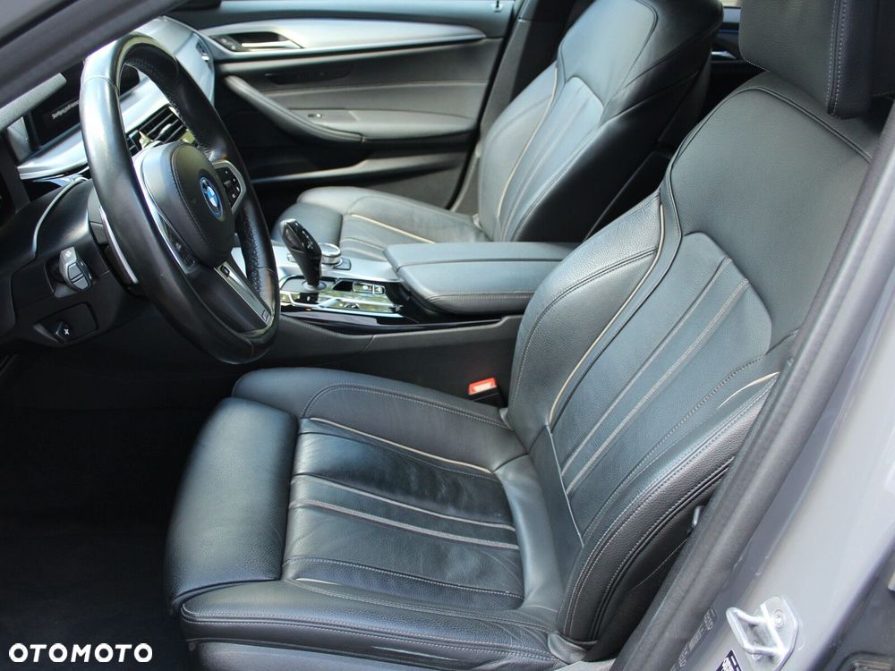 BMW Seria 5 - 12