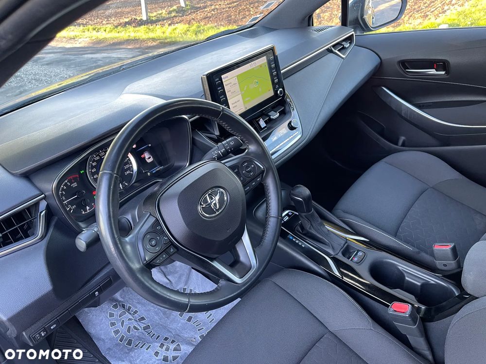 Toyota Corolla 1.8 Hybrid Executive - 10