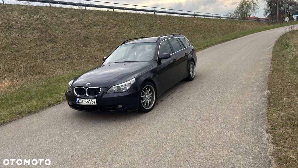 BMW Seria 5 525d - 1