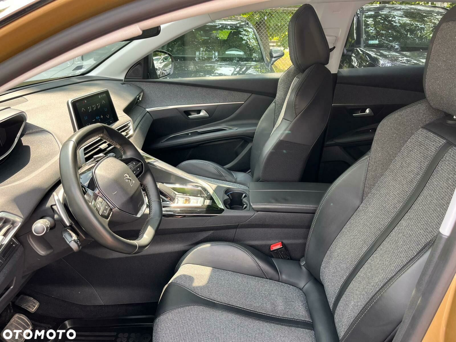 Peugeot 3008 - 10