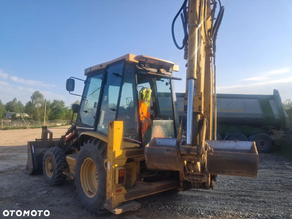 Caterpillar 428D - 4