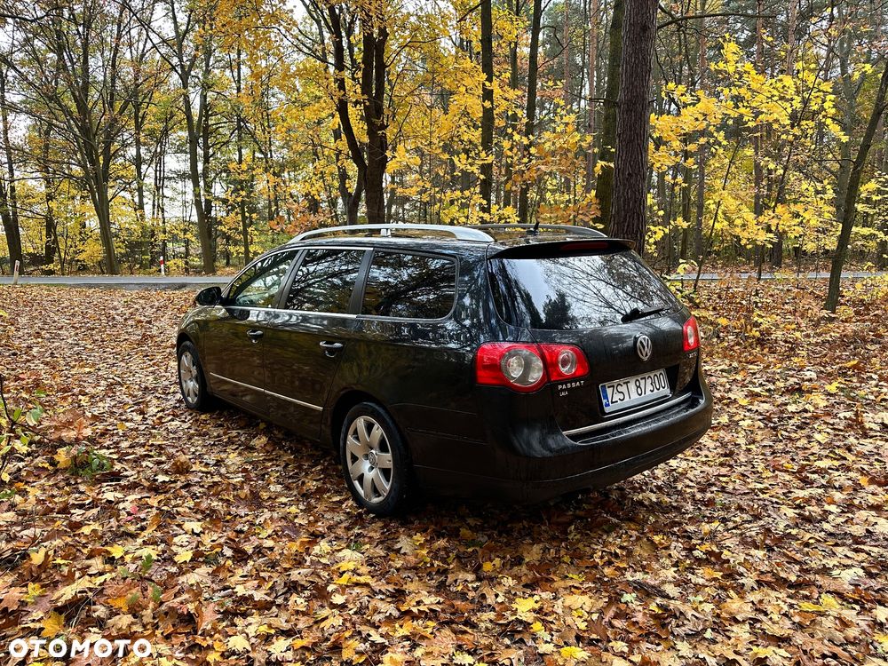 Volkswagen Passat 2.0 TDI Comfortline - 9