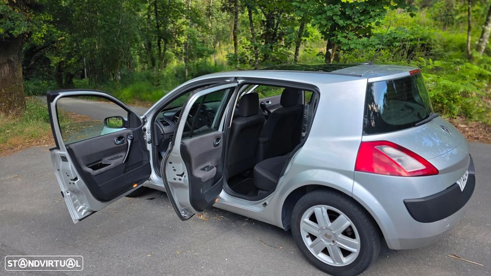 Renault Mégane 1.5 dCi SL Sportway - 25