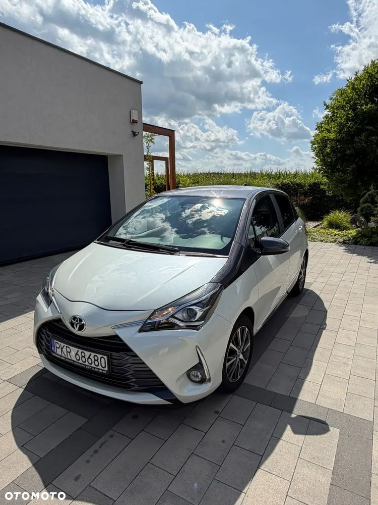 Toyota Yaris 1.5 20th Anniversary CVT - 1