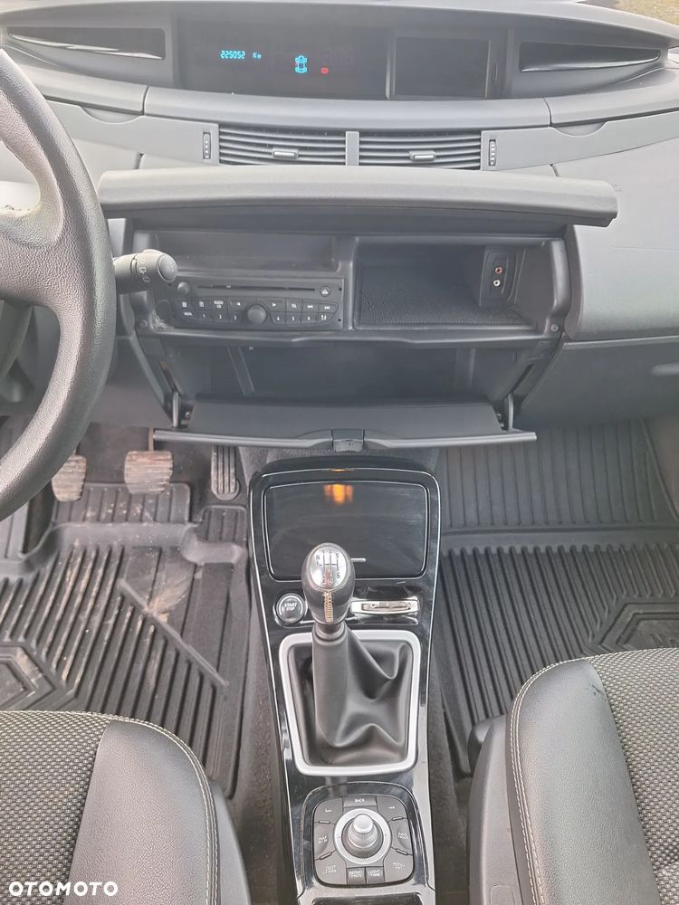 Renault Grand Espace - 17