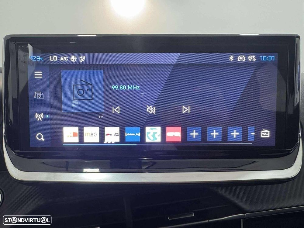 Peugeot e-2008 54 kWh Allure - 22