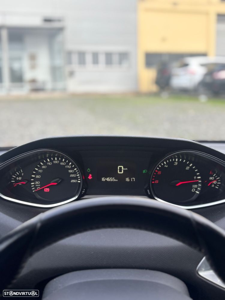 Peugeot 308 SW BlueHDi 120 Stop & Start Style - 8