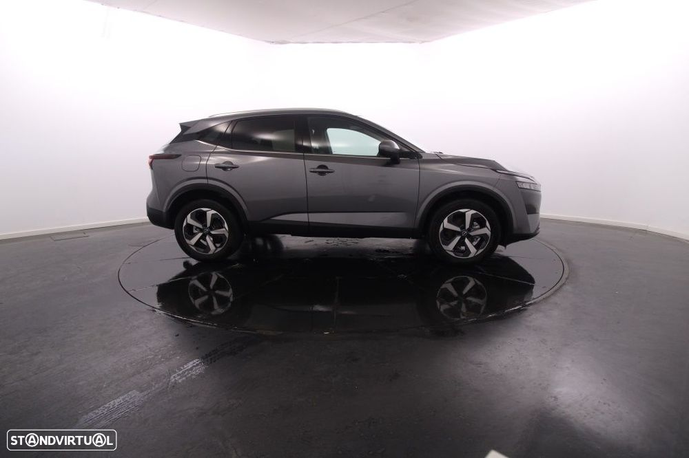 Nissan Qashqai 1.3 DIG-T N-Connecta LED+SKY - 9