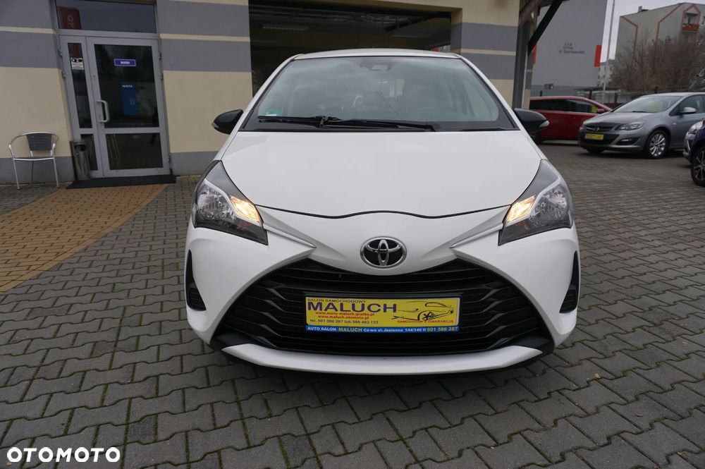 Toyota Yaris 1.0 VVT-i Team Deutschland - 7