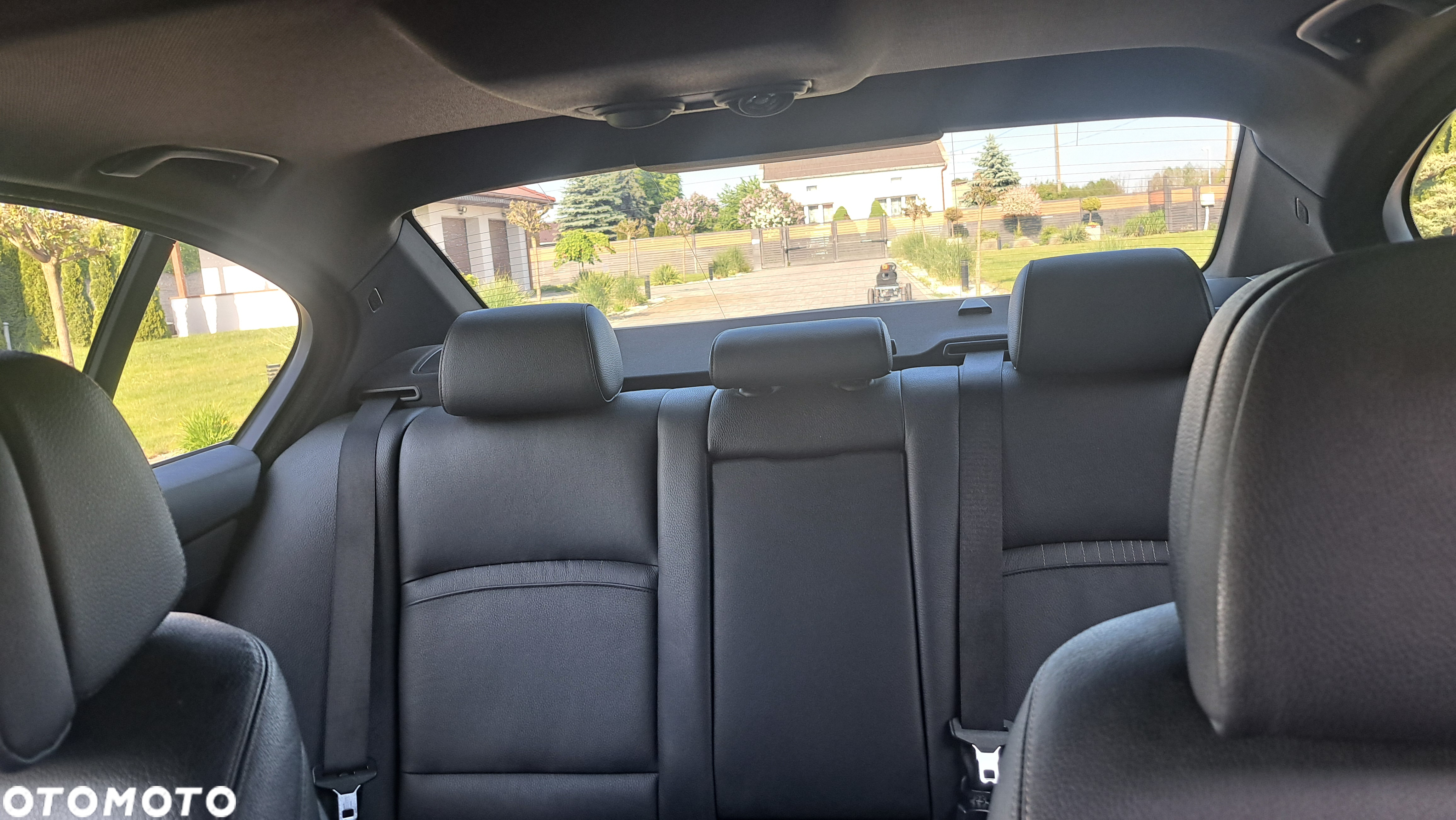 BMW Seria 5 M550d xDrive - 32