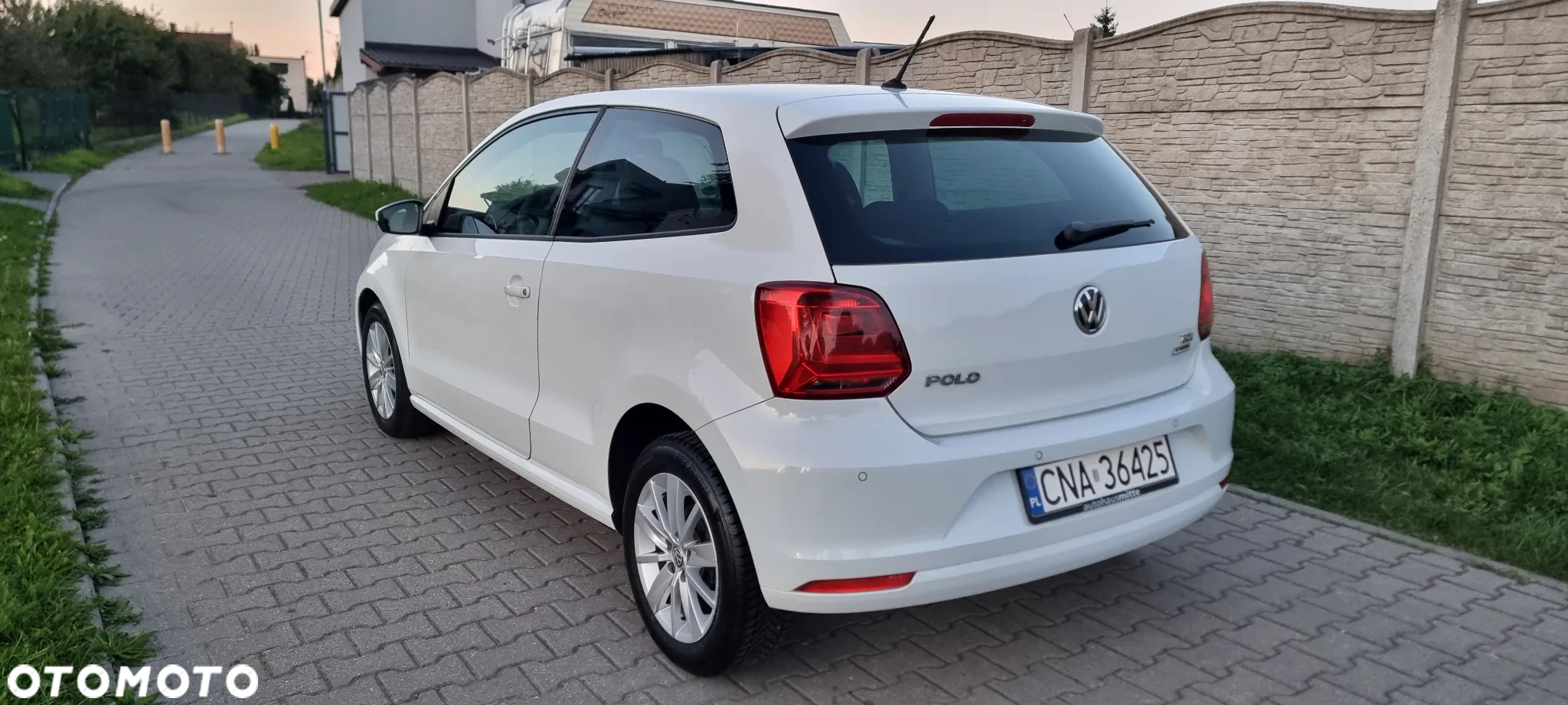 Volkswagen Polo - 10