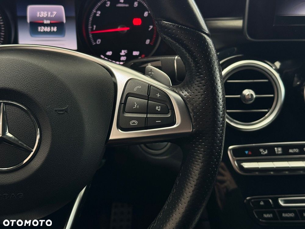 Mercedes-Benz GLC 250 4-Matic - 23