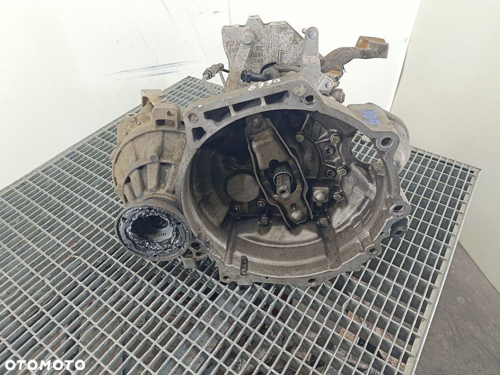 SKRZYNIA BIEGÓW MANUALNA 5 AUDI A3 8P GQQ 1.9 TDI - 1