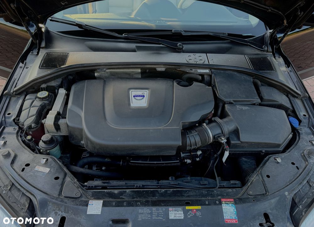 Volvo XC 70 - 19