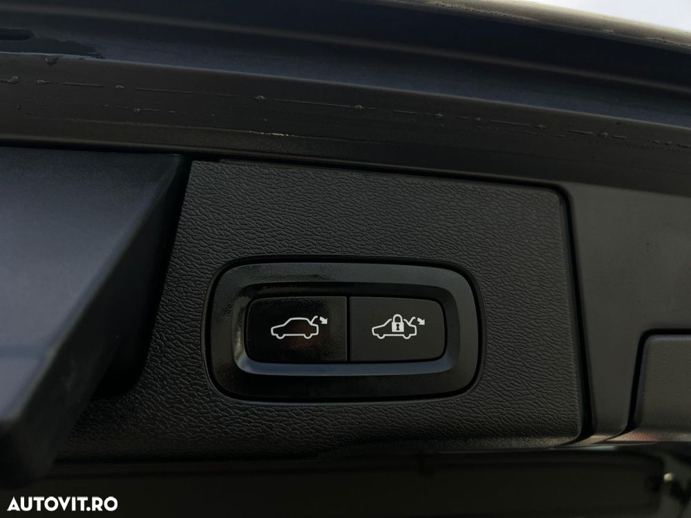 Volvo XC 60 - 14