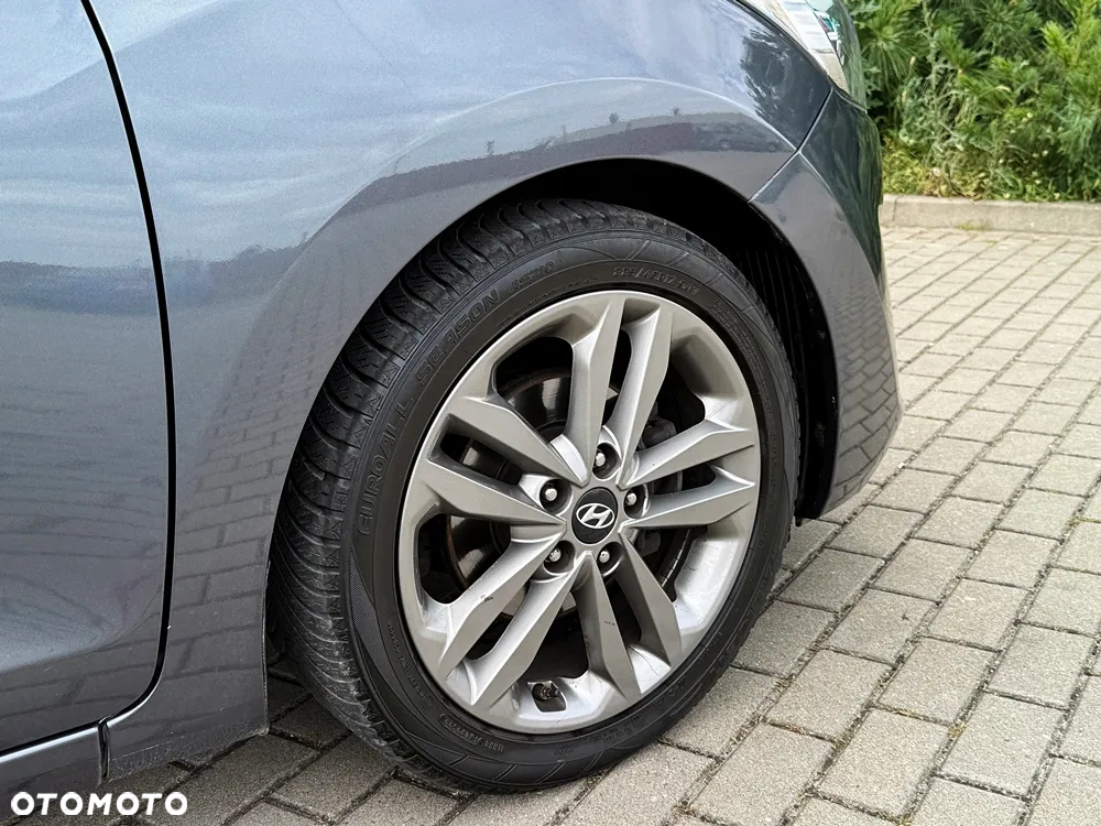Hyundai i30 1.6 CRDi BlueDrive Go - 19