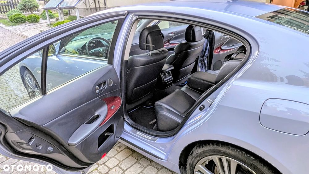 Lexus GS - 12