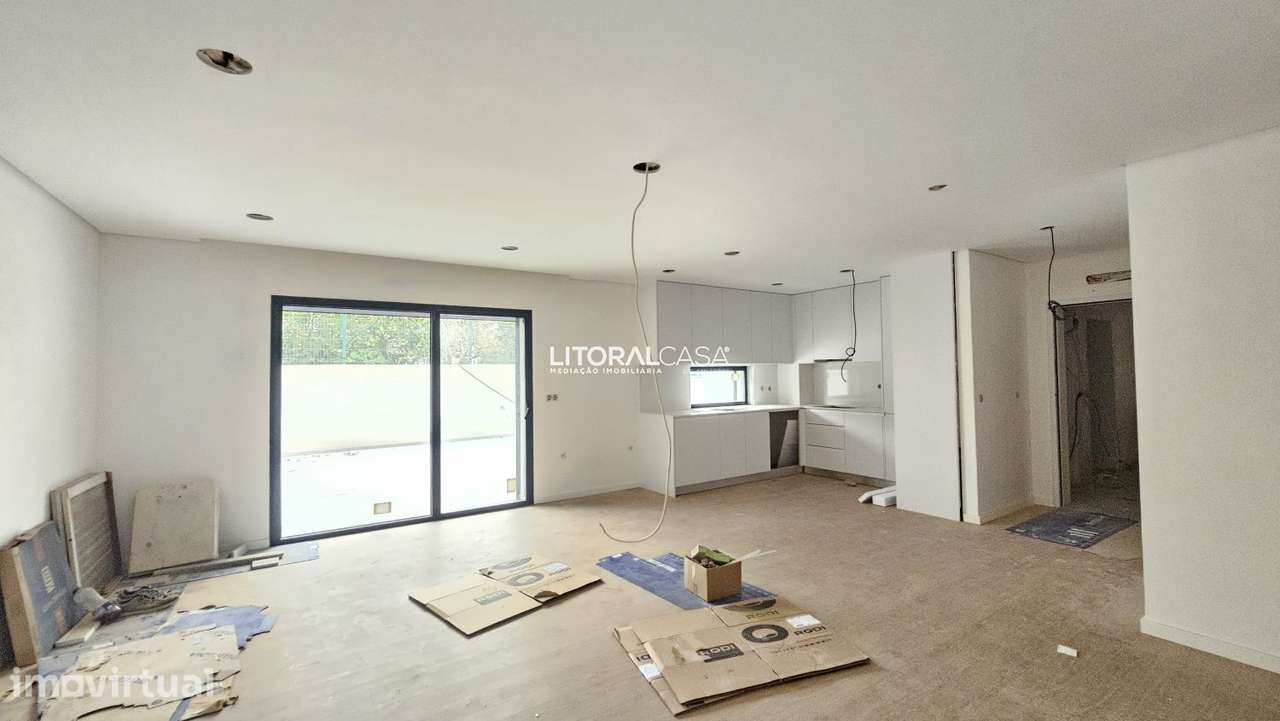 Apartamento | T1 | Terraço | Estacionamento - Grande imagem: 3/10