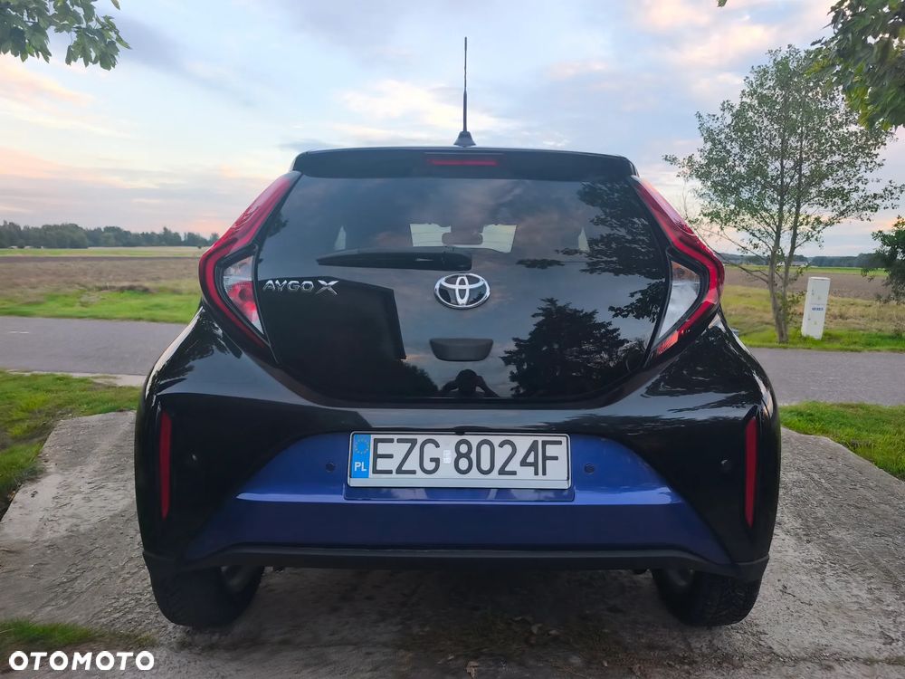 Toyota Aygo X 1.0 VVT-i Executive CVT - 8