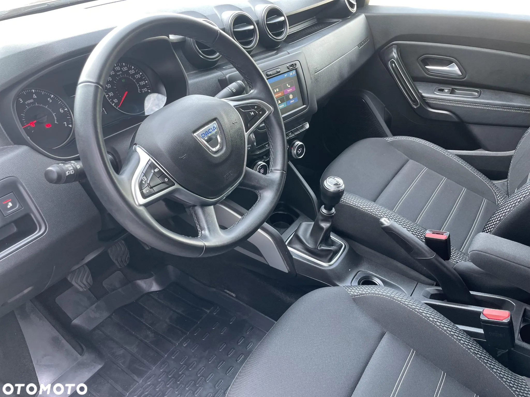 Dacia Duster 1.3 TCe FAP Prestige EU6d - 9
