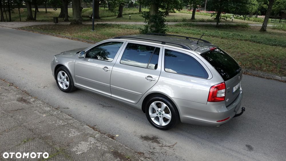 Skoda Octavia 1.4 TSI Ambiente Green tec - 29