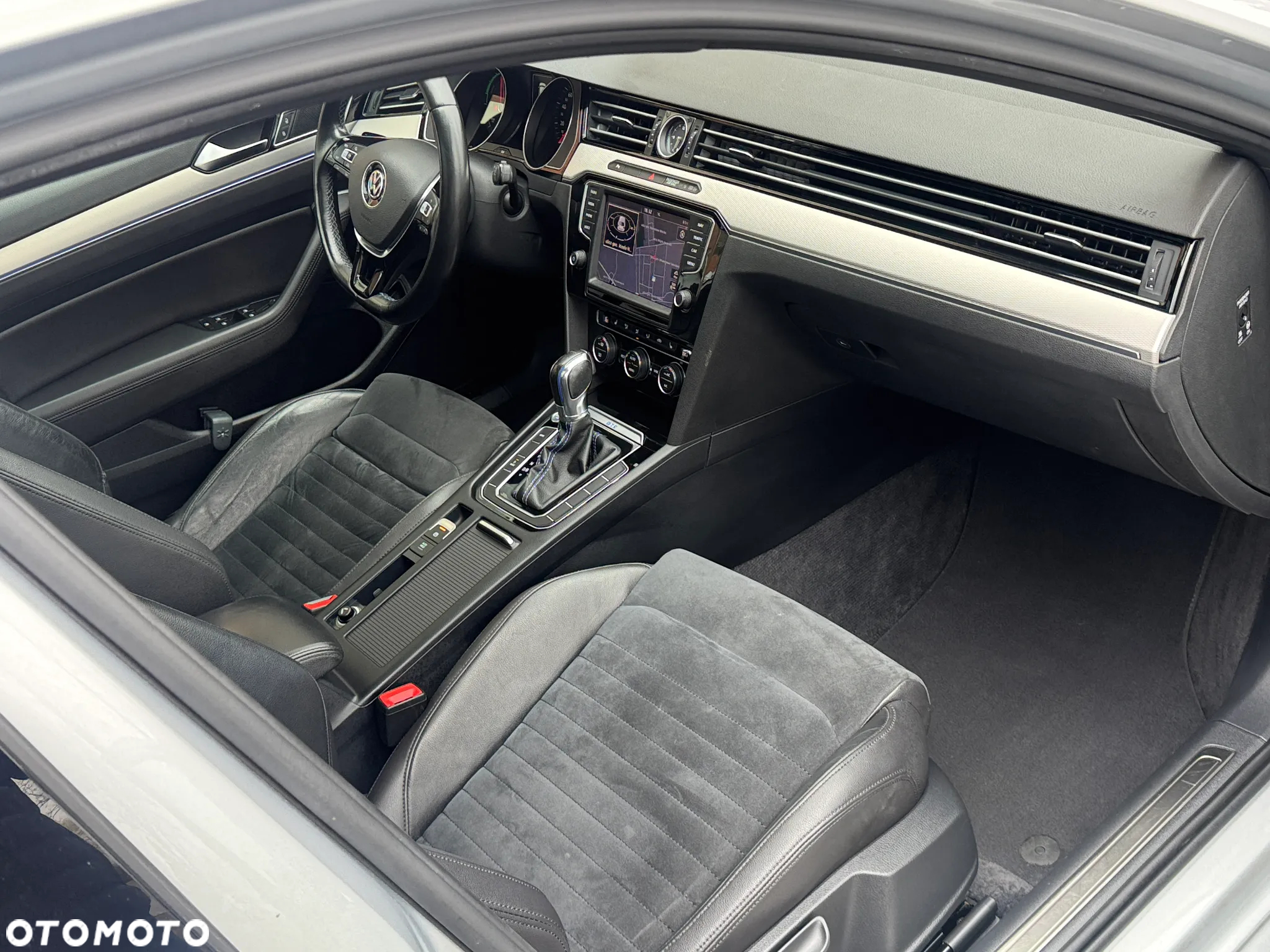 Volkswagen Passat 1.4 TSI Plug-In Hybrid GTE DSG - 9