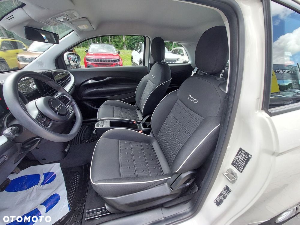 Fiat 500e - 13